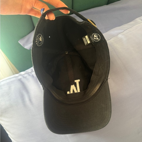 Los Angeles Dodgers hat - black - one size - gently worn - Picture 4 of 4